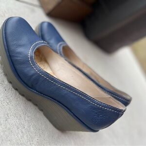 Fly London Blue Leather Wedge Pumps – EU 42